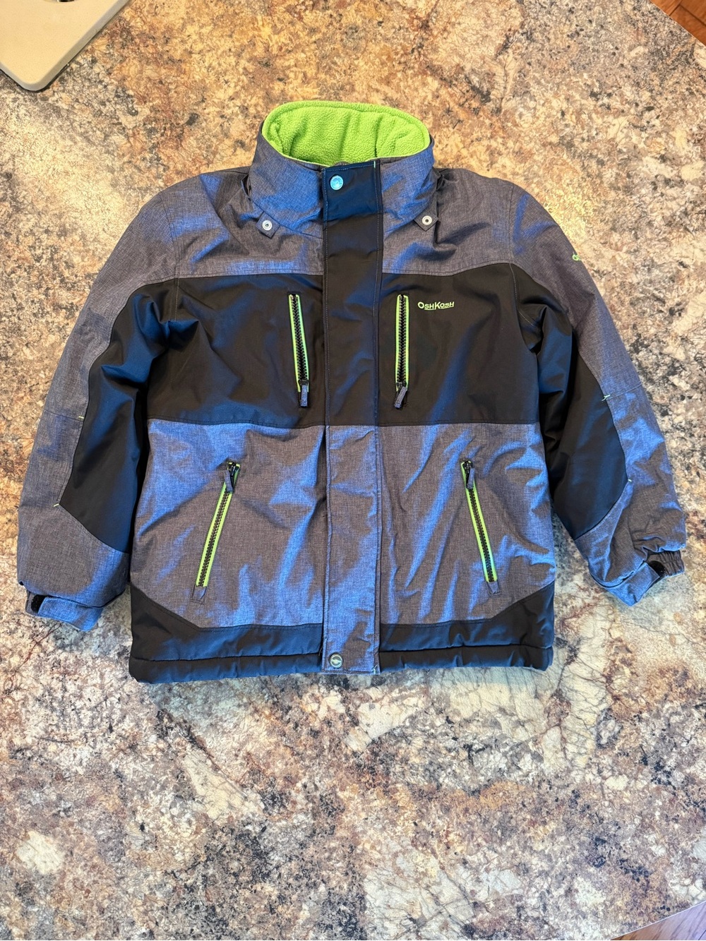 OshKosh B’gosh Boys Size 8 Winter Jacket Gray Black Green Fleece Lined